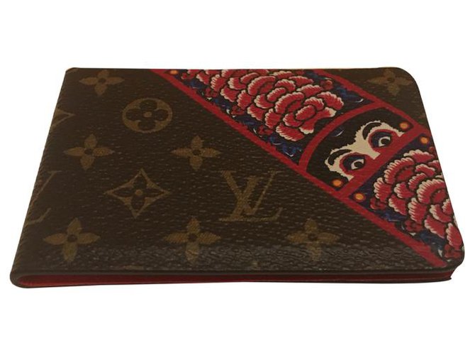 Louis Vuitton Purses, wallets, cases Multiple colors  ref.178272