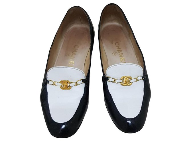 Chanel loafers Multiple colors Leather  ref.178936