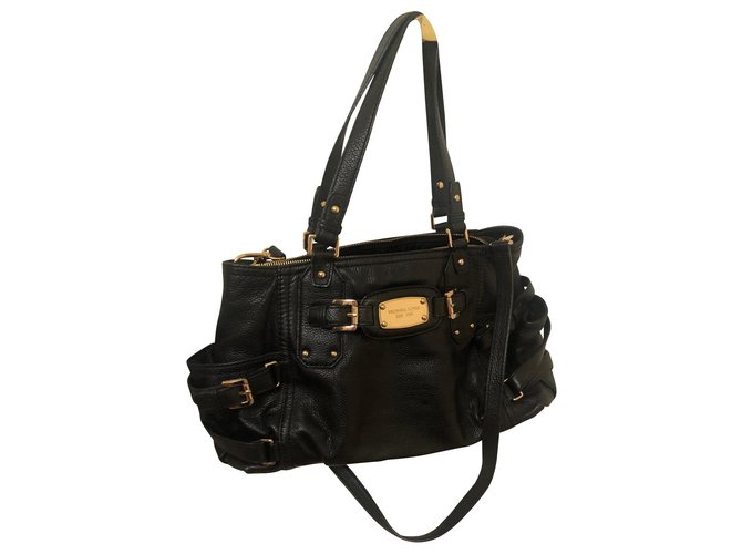 Michael Kors Handbags Black Leather  ref.179139