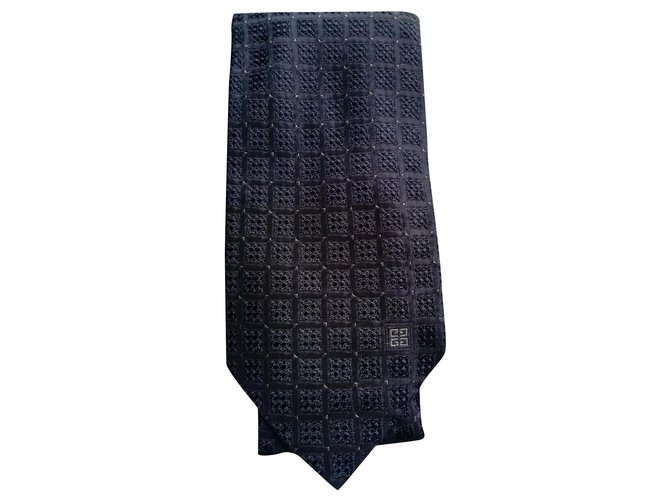 Givenchy Krawatte Marineblau Seide  ref.179152