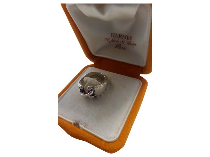 Hermès ring Silvery Silver  ref.179168