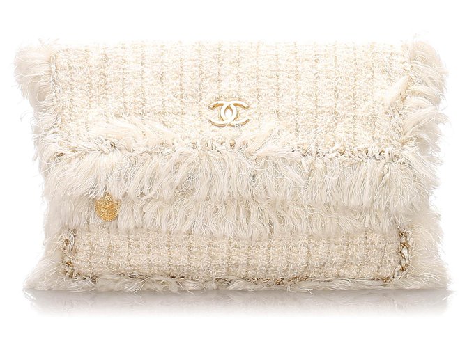 Chanel White Paris-Cosmopolite Tweed Fringe Clutch Bag Golden