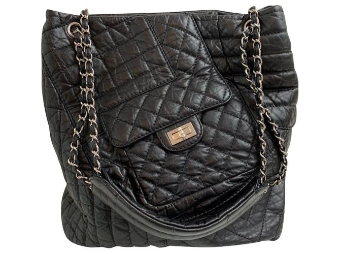 Chanel Black Leather  ref.179449