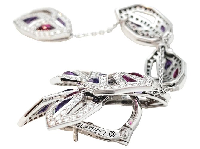 Cartier earrings, "Caress of Orchids", WHITE GOLD, ruby, amethysts and diamonds.  ref.179527