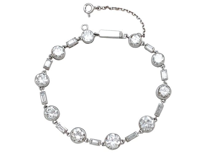 inconnue Bracelet en platine, or blanc et diamants.  ref.179553