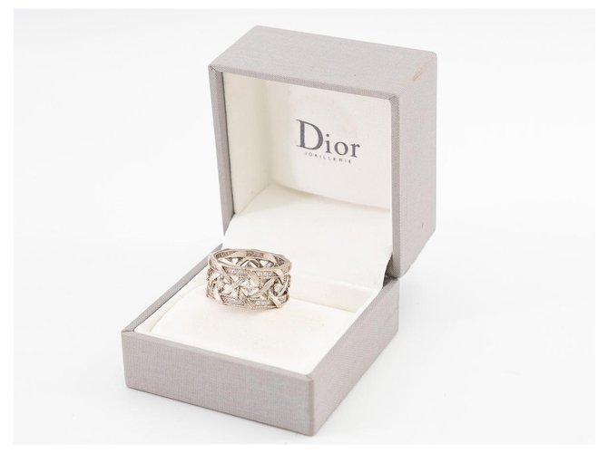 Anello My Dior in oro bianco di 18ko con diamanti a taglio brillante. Argento  ref.179747