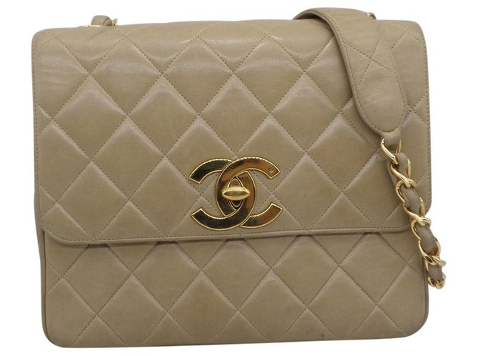 Chanel Handbags Beige Leather  ref.180035