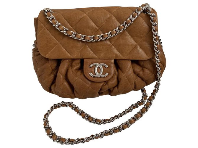 Chanel Bege Couro  ref.180220