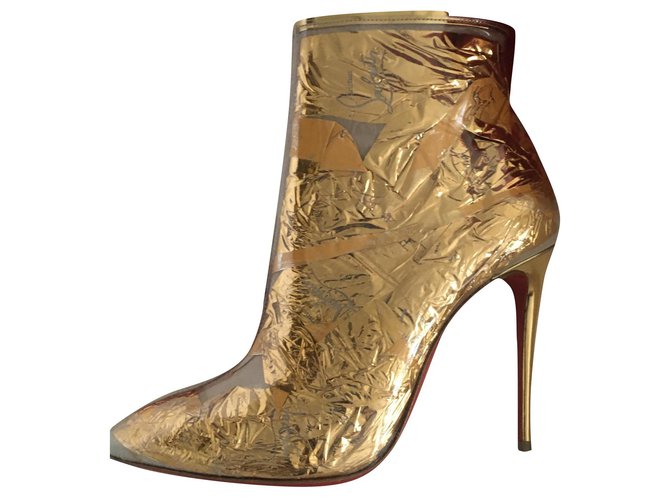 Christian Louboutin Ankle Boots Golden Leather  ref.180317