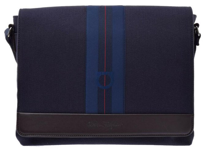 Salvatore Ferragamo Vintage Shoulder Bag Blue Denim  ref.180860