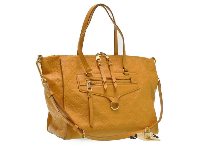 Louis Vuitton Lumineuse PM Jaune