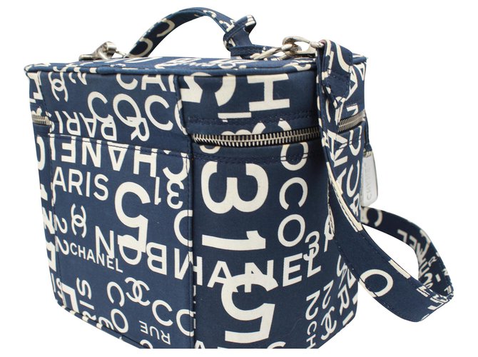 Chanel Travel bag Blue Cloth  ref.181546