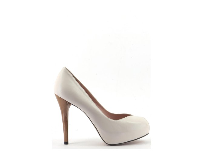 white stuart weitzman heels