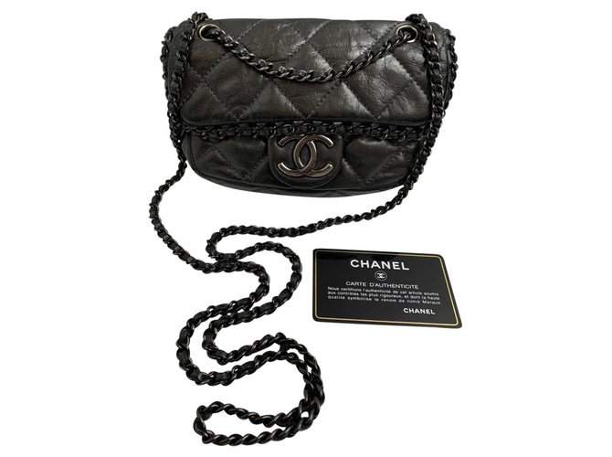 Chanel Silvery Leather  ref.182157