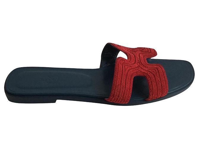 Hermès Oran dabka Red