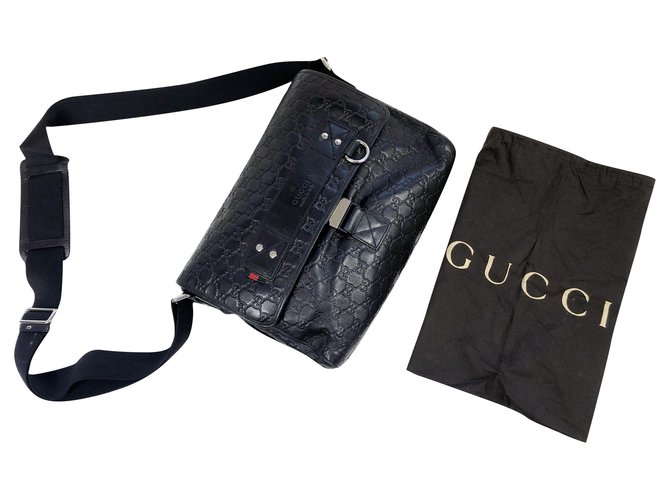 black gucci signature bag