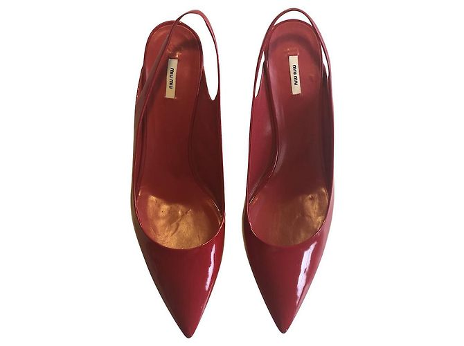 Mule con zeppa Miu Miu in vernice rossa Rosso
