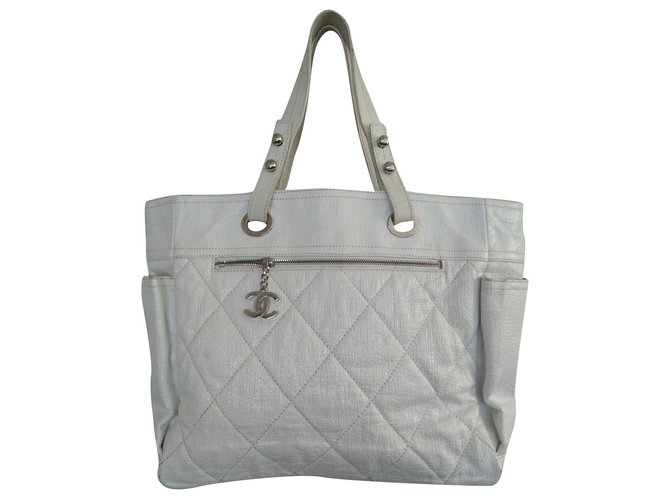 Chanel Handbags White Leather  ref.182454