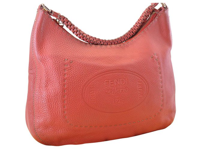 Fendi Leather Bag Red  ref.182804