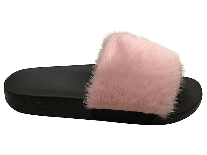 Givenchy Pink mink slides