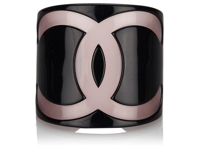 Bracelet Chanel en résine CC noir Plastique Blanc  ref.182969