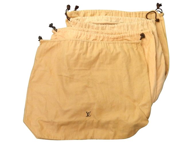 Louis Vuitton dustbag Marron