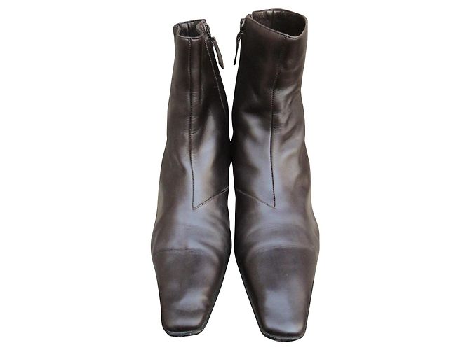 Botas Hermès de cuero marrón oscuro 