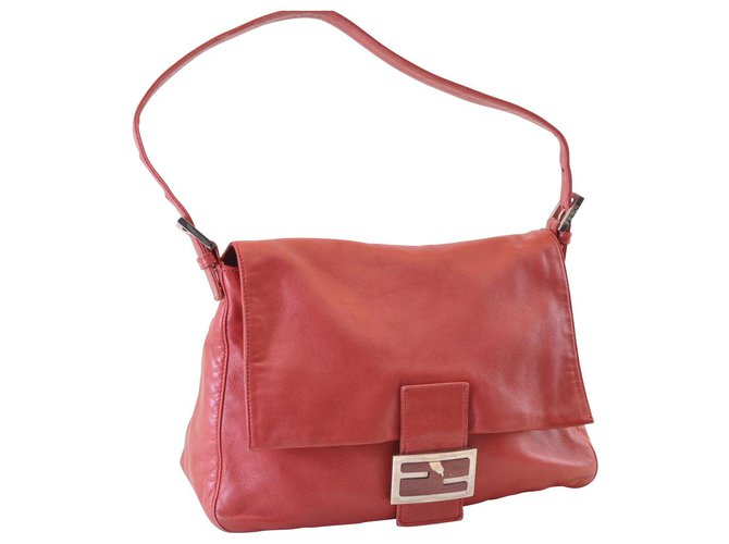 Fendi Mamma Baguette Red Leather  ref.183855