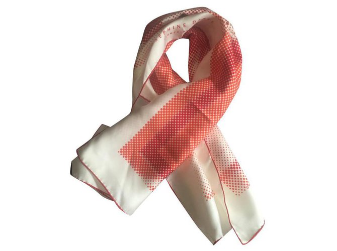 Hermès Silk scarves Multiple colors  ref.183914