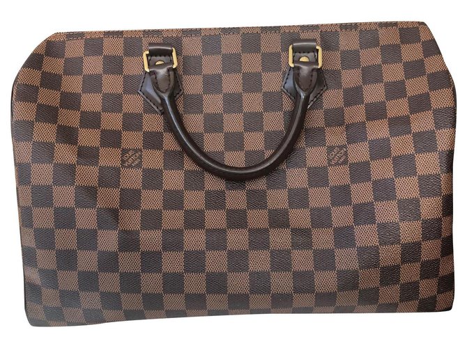 Bag: Louis Vuitton Speedy Damier Ebene 35  Louis vuitton, Louis vuitton  handbags, Louis vuitton handbags speedy