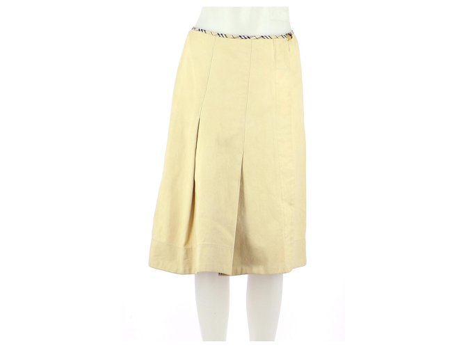Burberry Skirt suit Beige Cotton  ref.184393