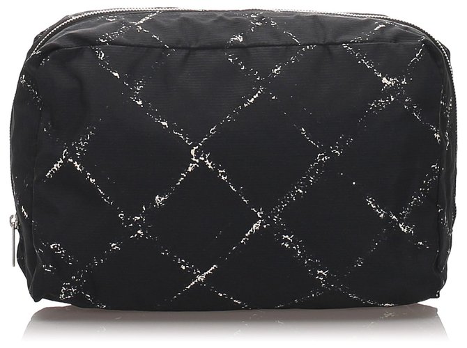 Bolsa de viaje de nylon negra Chanel Negro Paño  ref.184508