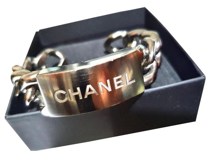 Chanel chunky cuff bracelet Silvery Metal  ref.184553