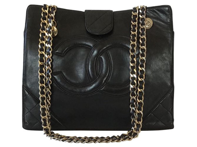 Chanel vintage Black Leather  ref.184737