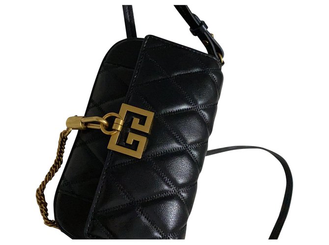Givenchy Handbags Black Patent leather  ref.184776