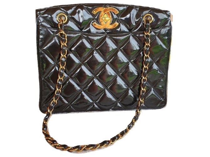 CHANEL vintage patent leather bag Black ref.184813 - Joli Closet