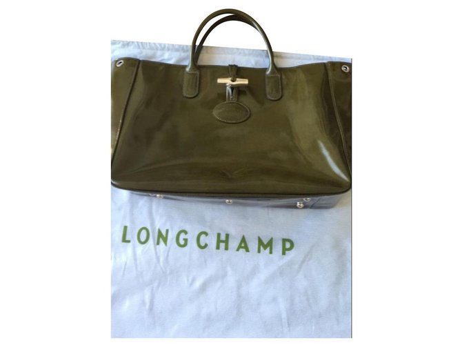 Longchamp Roseau Cuir vernis Vert Vert olive  ref.184833
