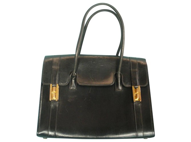Hermès Handbags Black Leather  ref.184852