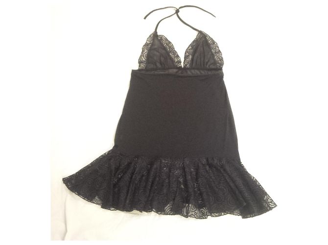 Autre Marque Raffiniertes Spitzen-Slip-Camisole. Halb rein. Nie getragen. Schwarz