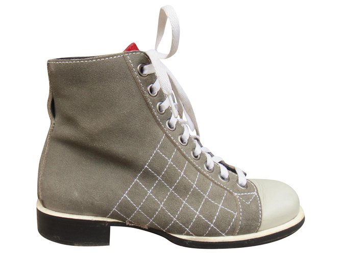 Chanel p boots 37 Grey Deerskin  ref.185142
