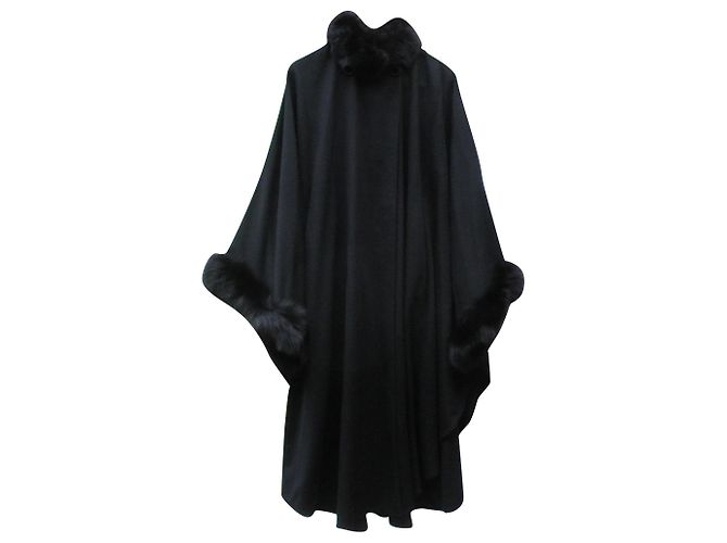 Louis Féraud Coats, Outerwear