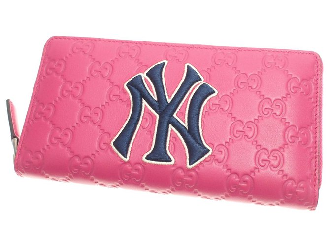 Gucci Pink Signature NY Yankees Wallet Blue Dark blue Leather Pony-style calfskin  ref.185432