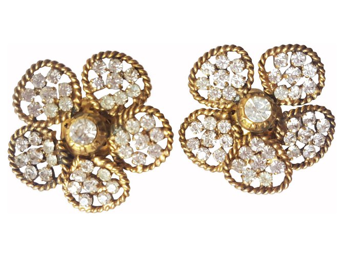 Chanel Brincos Dourado Metal  ref.185464