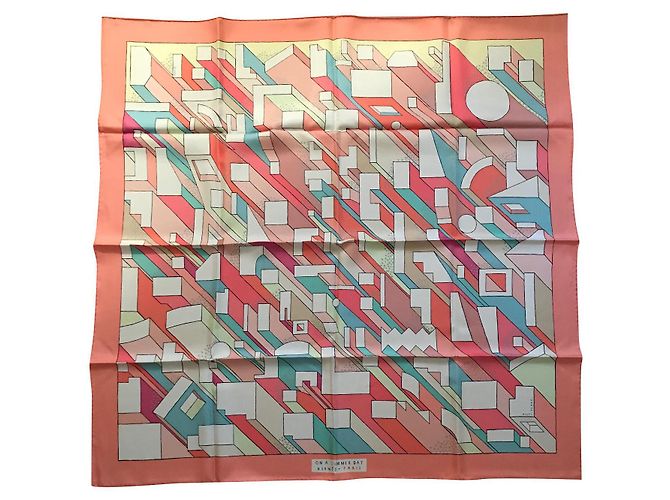 Hermès Hermes Square 90 cm Num dia de verão Rosa