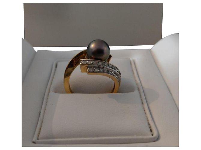 Autre Marque Anel de ouro amarelo e branco com pérola do Taiti e diamantes