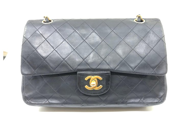 Timeless Chanel classic vintage Black Leather  ref.186872