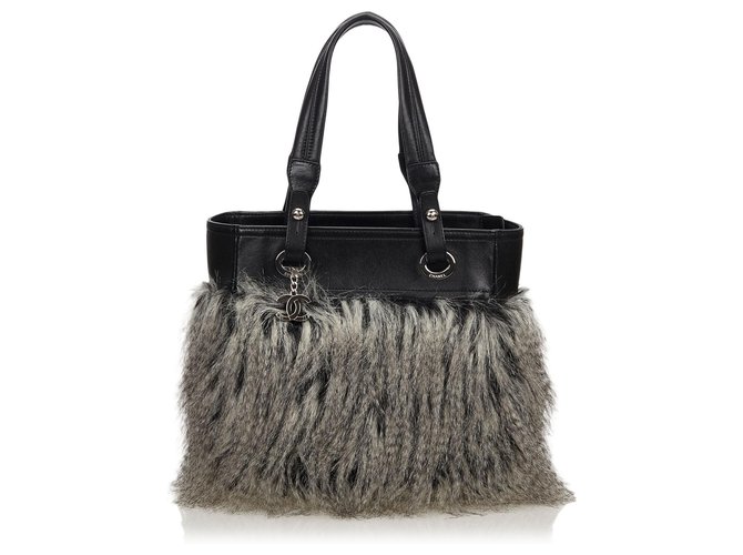 Chanel Black Fur Fantasy Handbag Leather  ref.186964