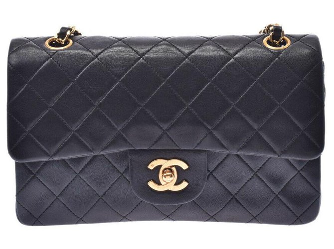 Chanel Matrasse Cuir Noir  ref.187906