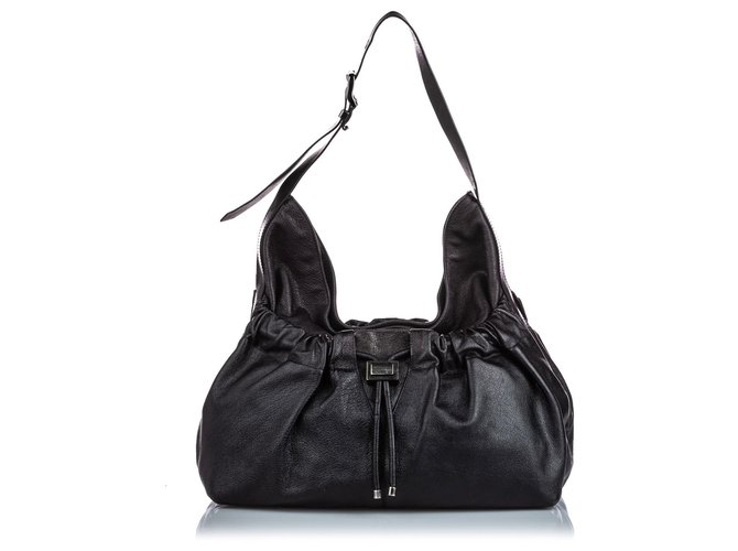 Burberry bolso de cuero negro  ref.187910