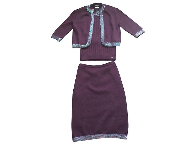 Chanel Terno de saia Roxo